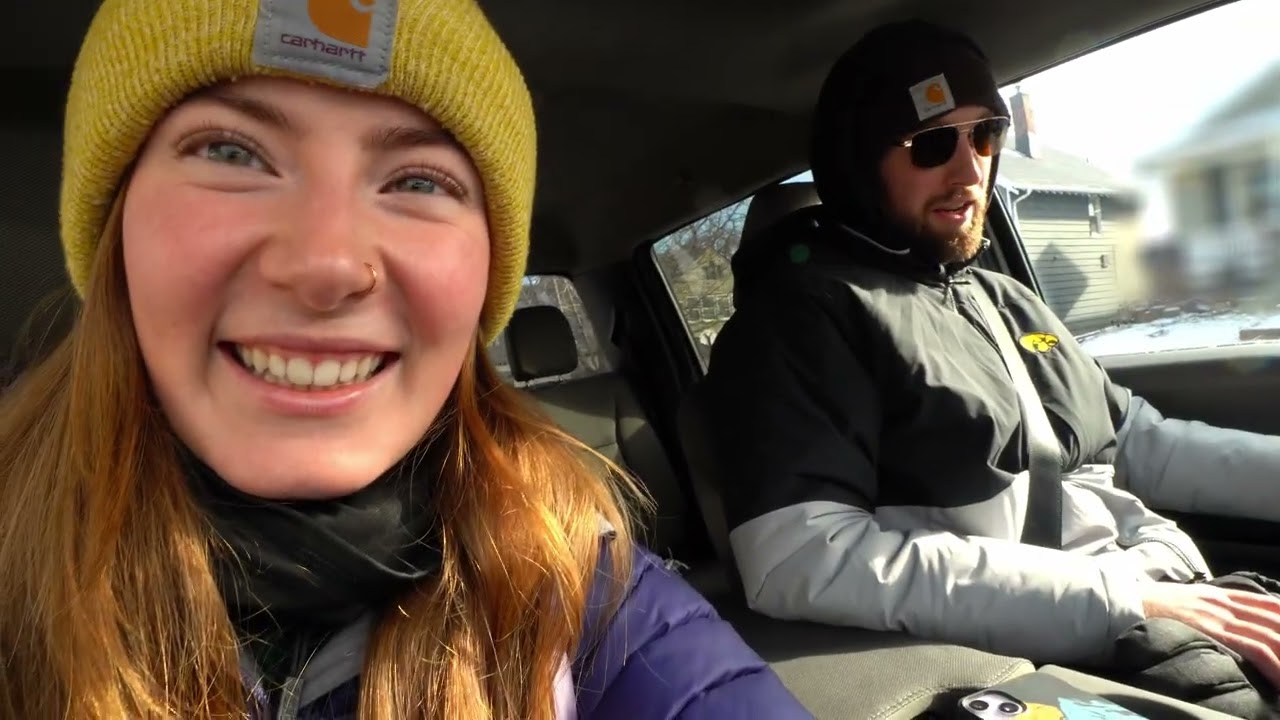 Winter Hiking | How I Stay Warm Outdoors