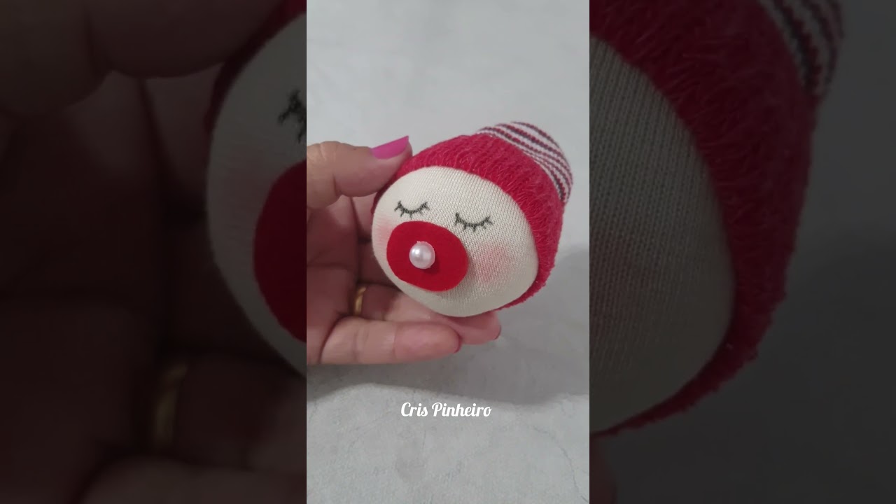 Boneca feita com meia super f&aacute;cil de fazer! #artesanato #beb&ecirc; #fa&ccedil;aevenda fa