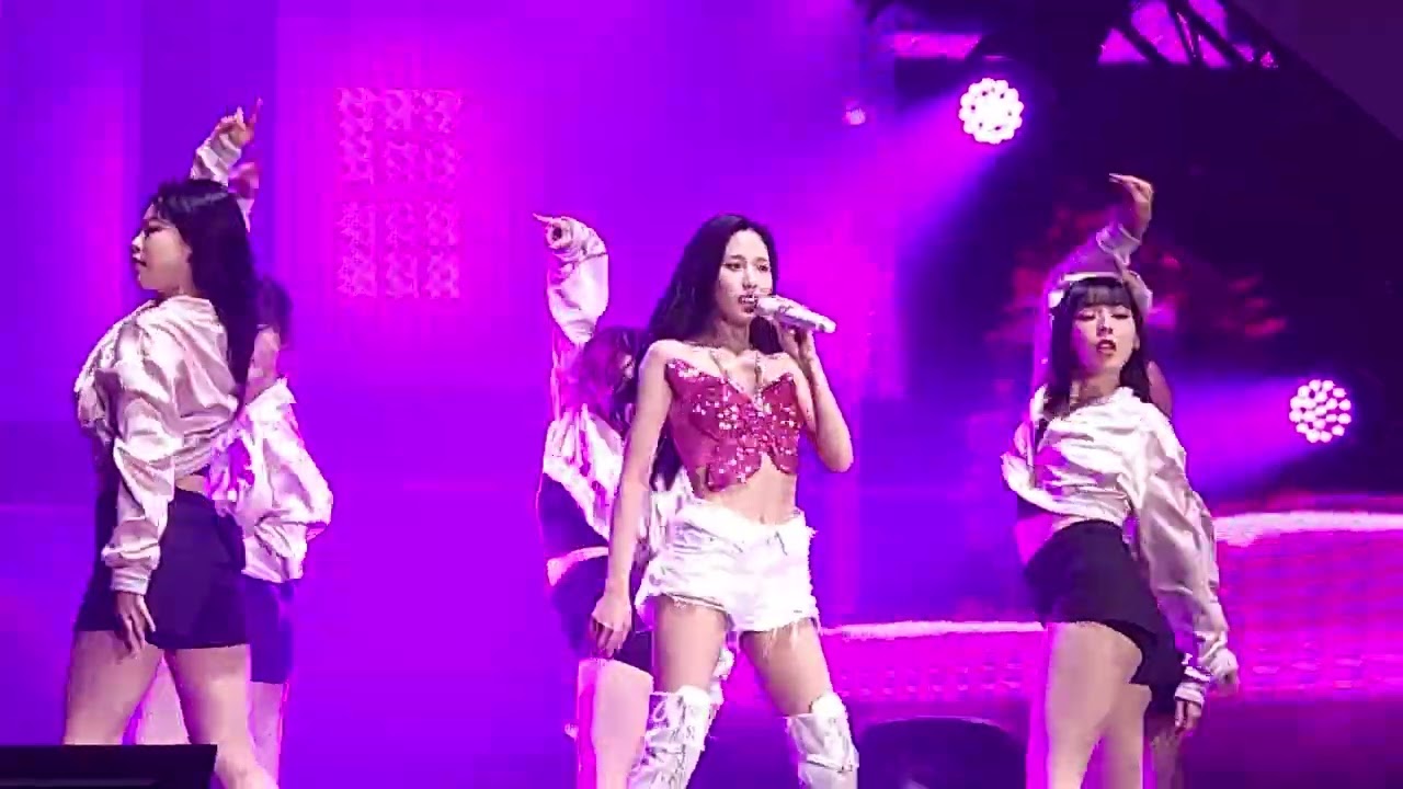 Mina (Twice) - 7 Rings Ready to Be BKK day 1 (20230923)