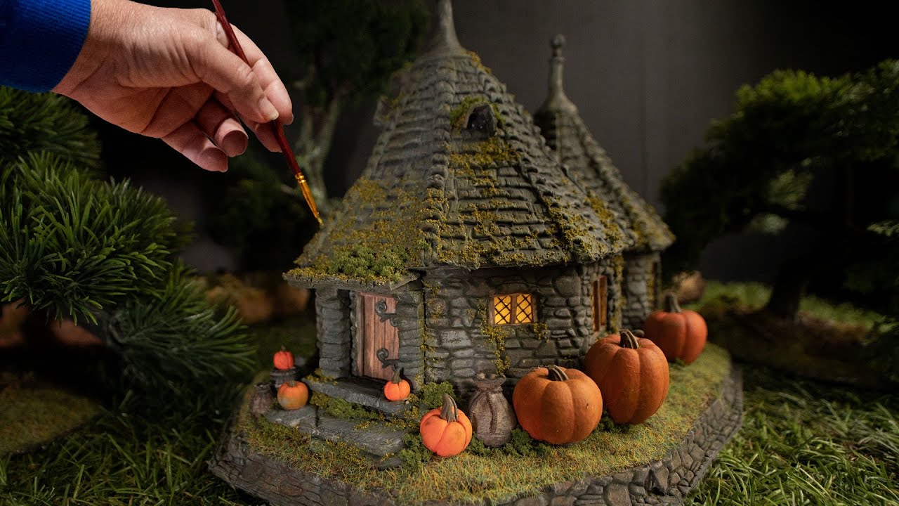 Building Hagrid's Hut | Harry Potter Diorama