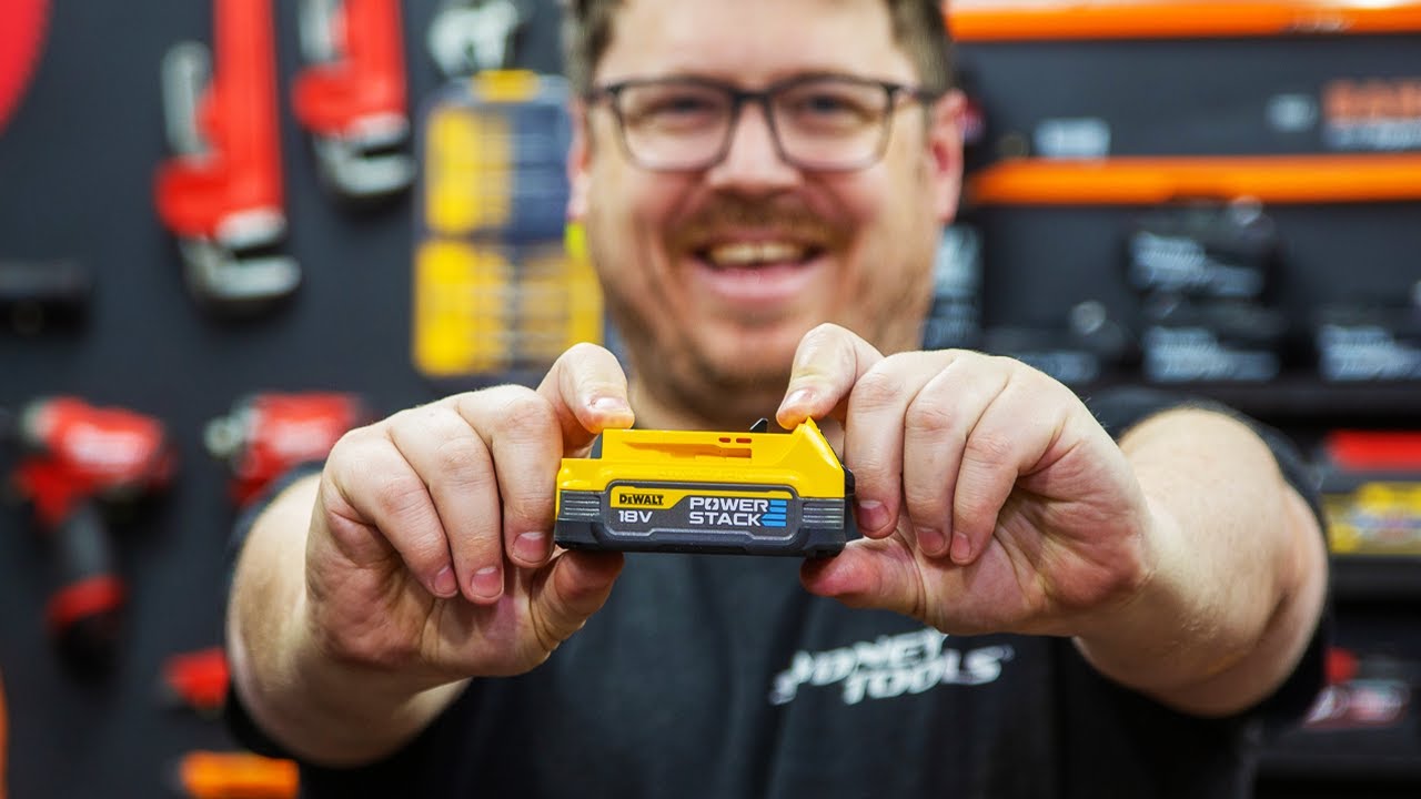 Аккумулятор Dewalt Powerstack &mdash; ПЕРВЫЙ ВЗГЛЯД