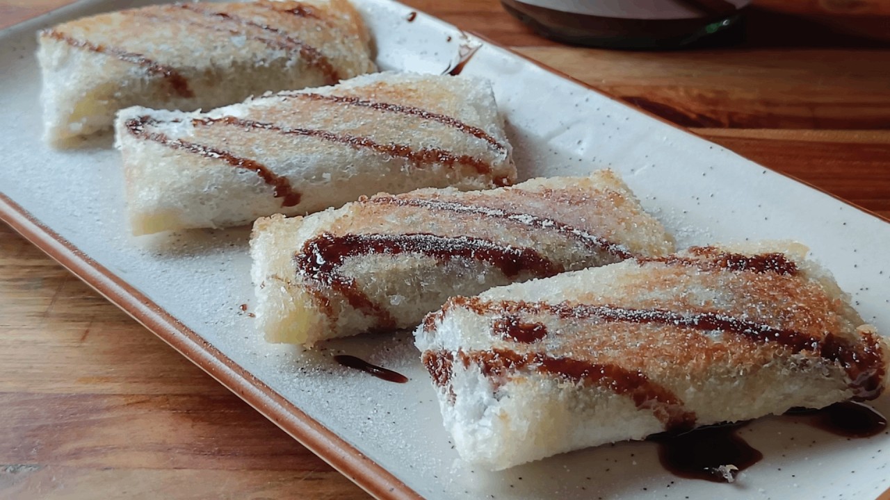 5-Minute Nutella Bread Pocket Recipe | Chocolate Stuffed Bread Pockets | Quick Treat at Home