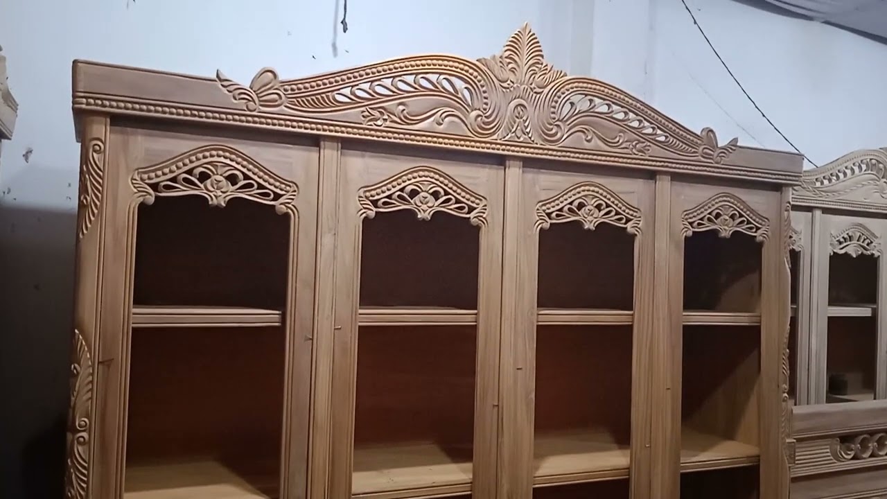 আলহামদুলিল্লাহ,,,দুইটা কেবিনেট,একটা খাট চিটাগাং সেগুন কাঠের তৈরী🍁যোগাযোগ:-01925566768,01864966161imo