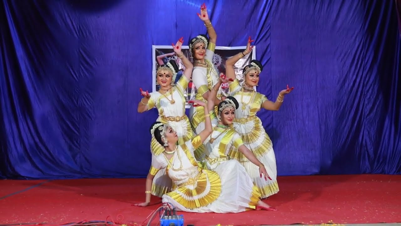 MOHINIYATTAM THILLANA | KALAMANDALAM TEAM #dance #kalamandalamdevika