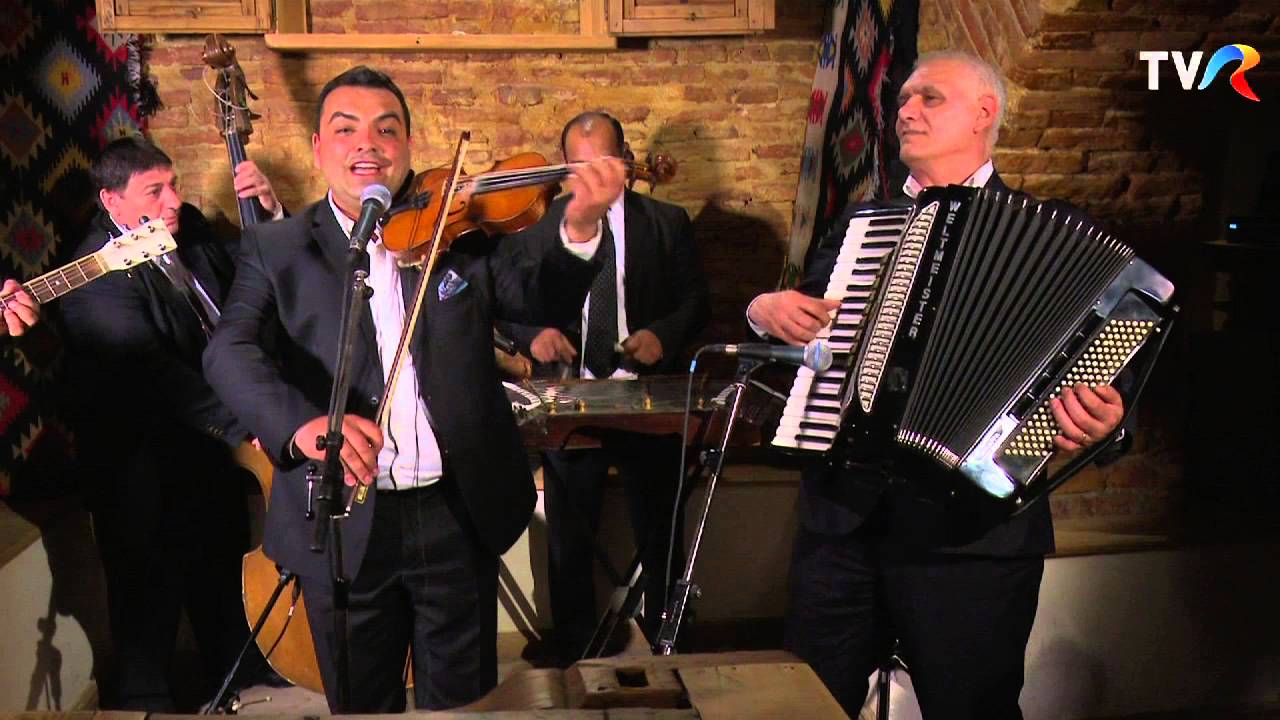Taraful lui Constantin Lătăreţu - Pupa-ţi-aş coama, bălan (@Politică şi delicateţuri)