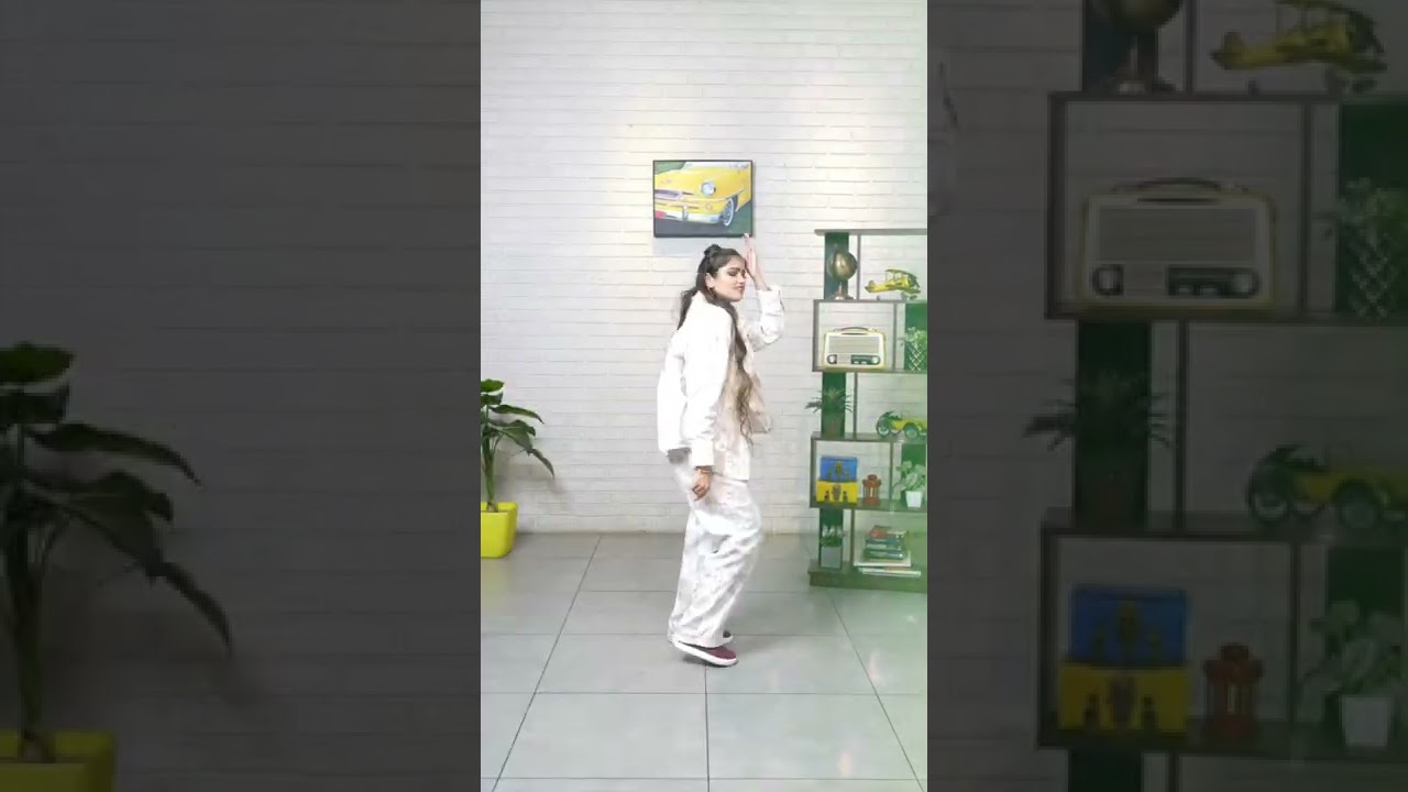 #Gussa #newsongalert #outnow  #pretty #sexy #deedarkaur #deedar #deedarsings #deedarkaursings #ytube