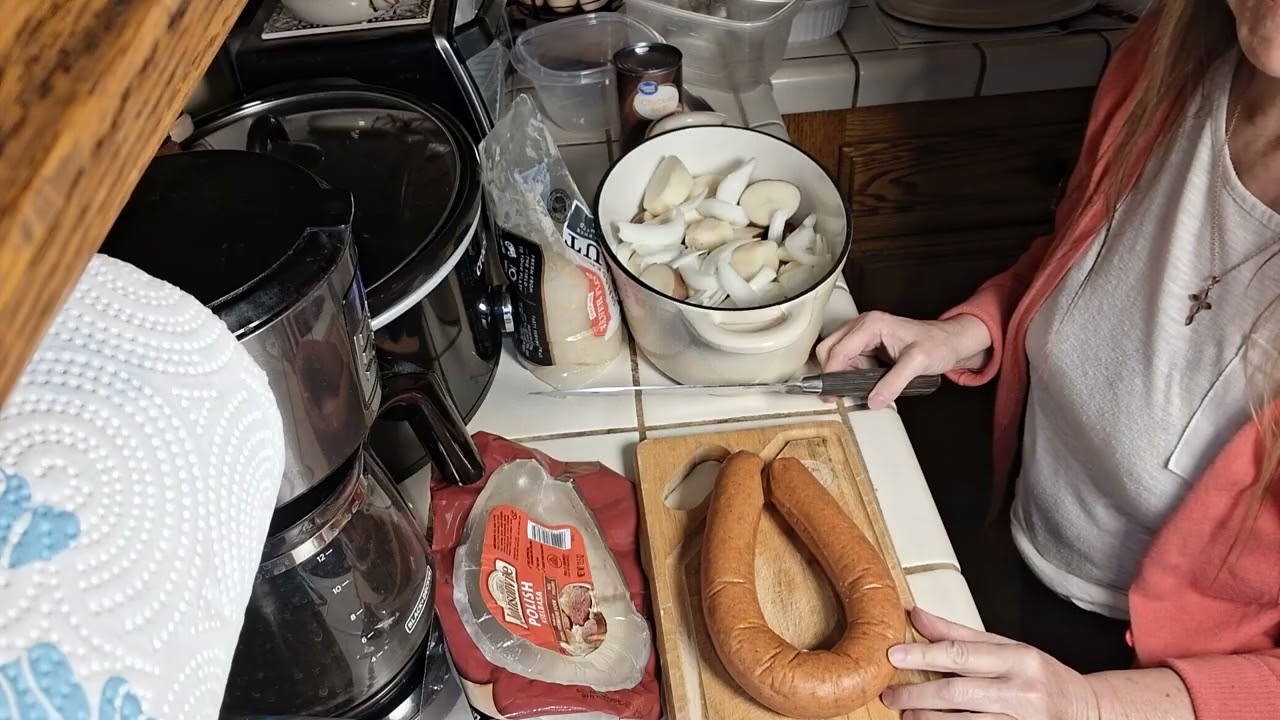 Super easy and quick dinner with polish kilbasa and sourkraut !