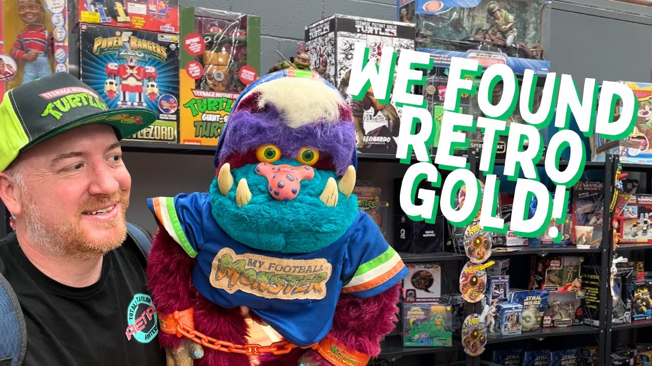 Epic Toy Hunt at CollectorCon I Vintage and Retro Toy Overload