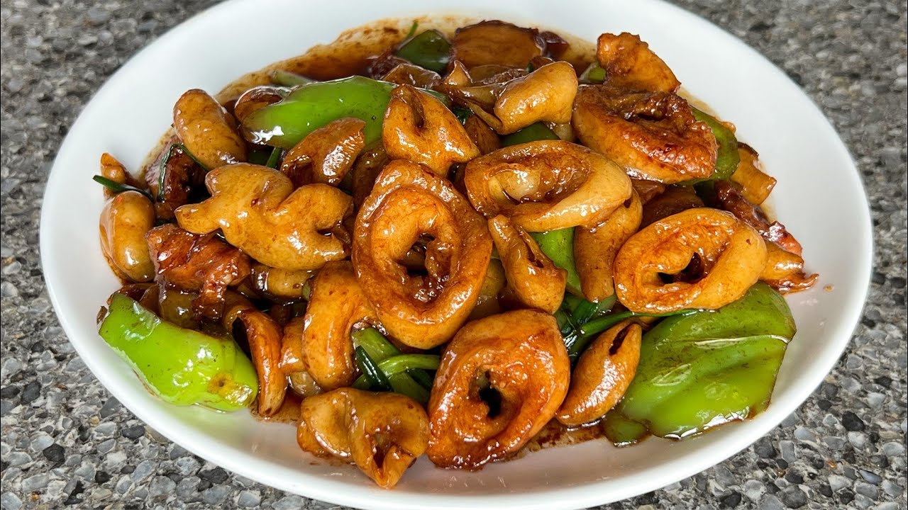 红烧大肠这样做确实好吃，色香味俱全，关键要放这几种香料