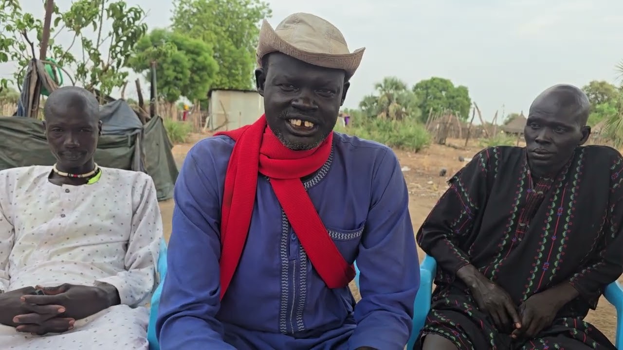 Kepooi ke röoth by Manyang Magok with Deng Luol from Malual, Malual-Chaat Boma Kolnyang Payam. 
