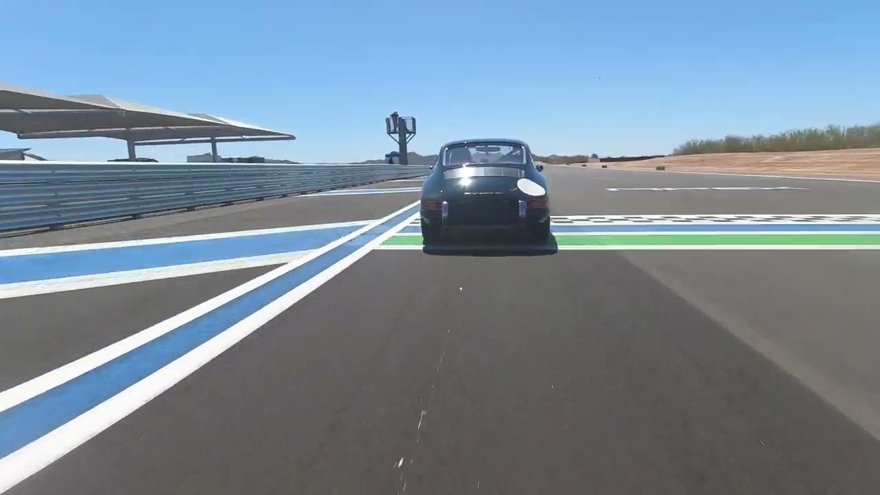 2L Porsche action with Kinsey!