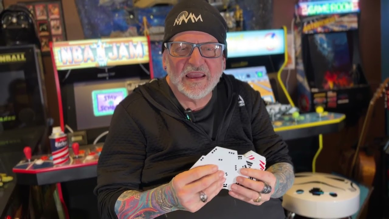 Pyramid and Cubit set from Battlestar Galactica- Factory Entertainment unboxing with Rick Moyer