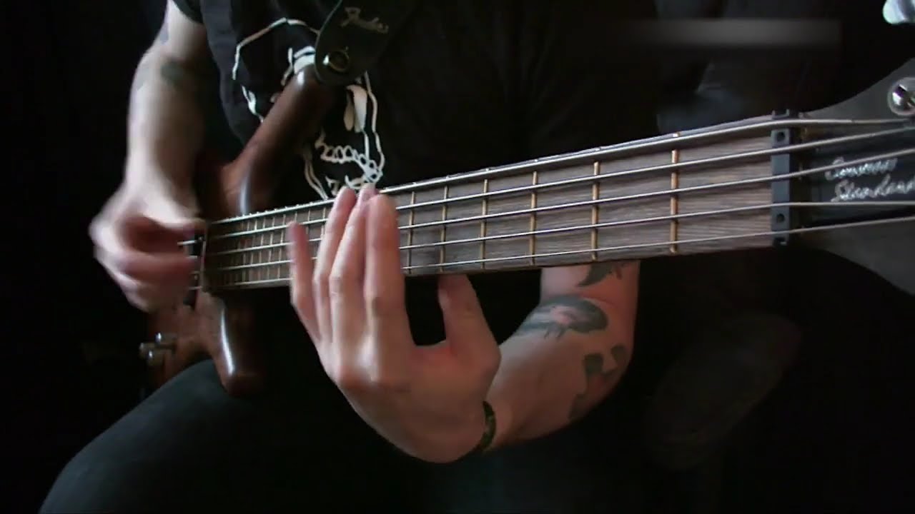SWEEPING ARPEGGIOS ON BASS (DEATH METAL)