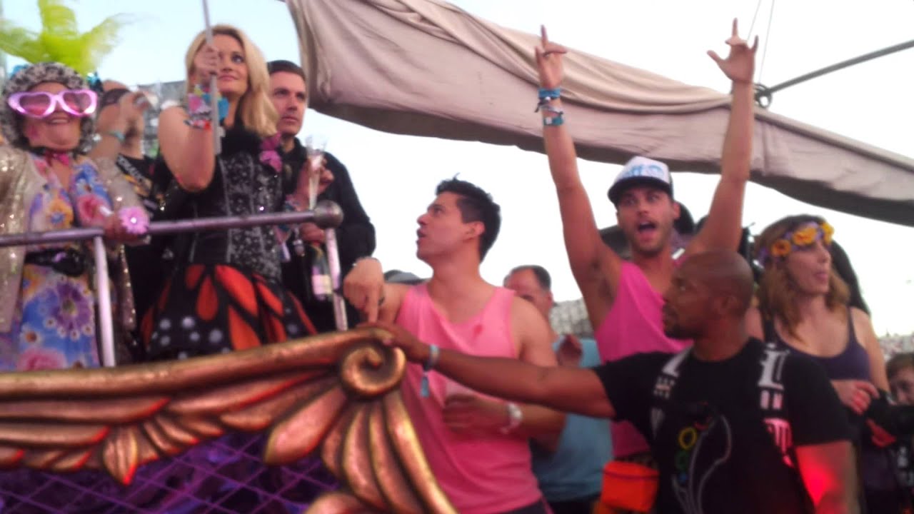 Pasquale Rotella closing EDC Vegas 2013