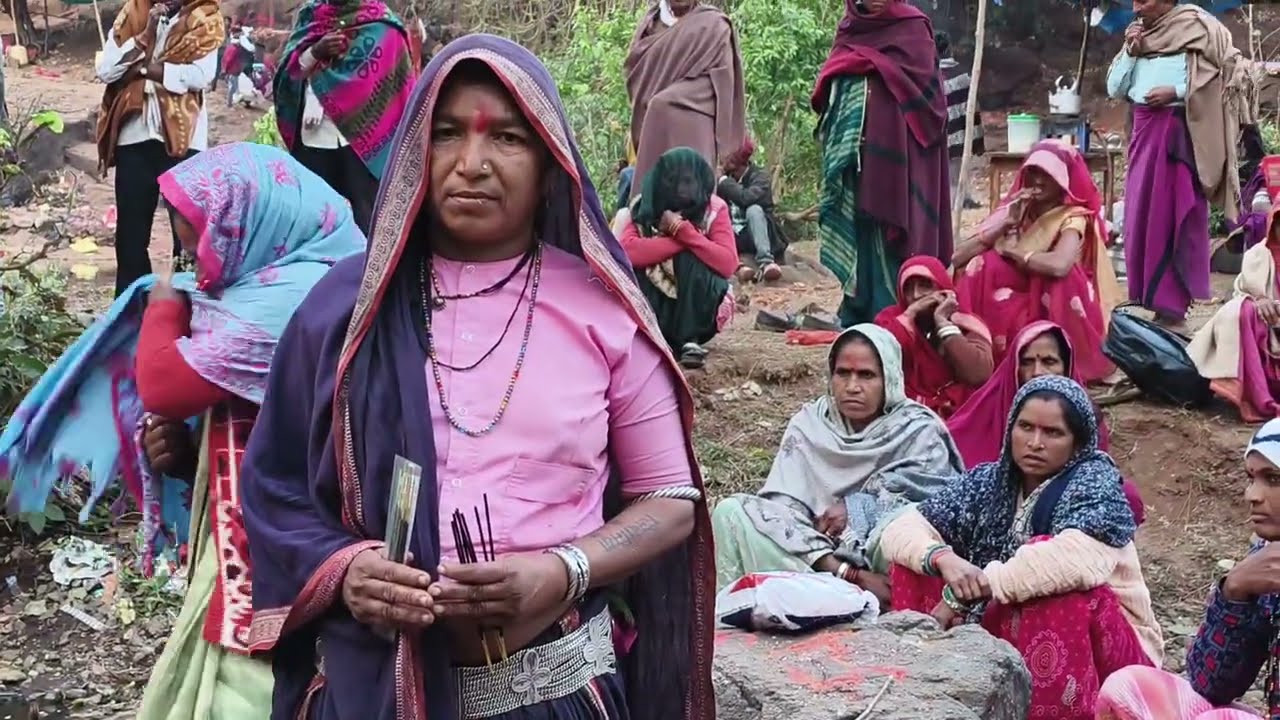 याहा देव मोगरा माता//नावनी कुंड/मैना माताजी ने अपने सेवक की नावनी कराई 