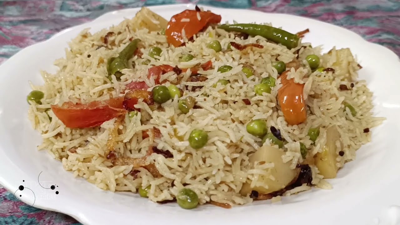 Aloo Matar Yakhni Polao Recipe 
