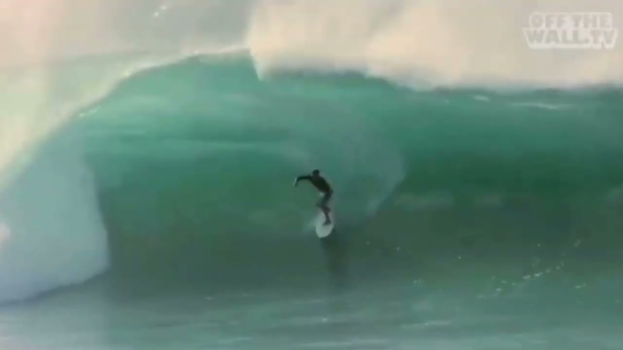 Surf - Andy Irons / Comps & Free Surfing at Pipe  ( edit )