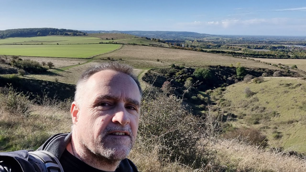 Ashridge Boundary Trail - Bridgewater Monument to Ivinghoe Beacon