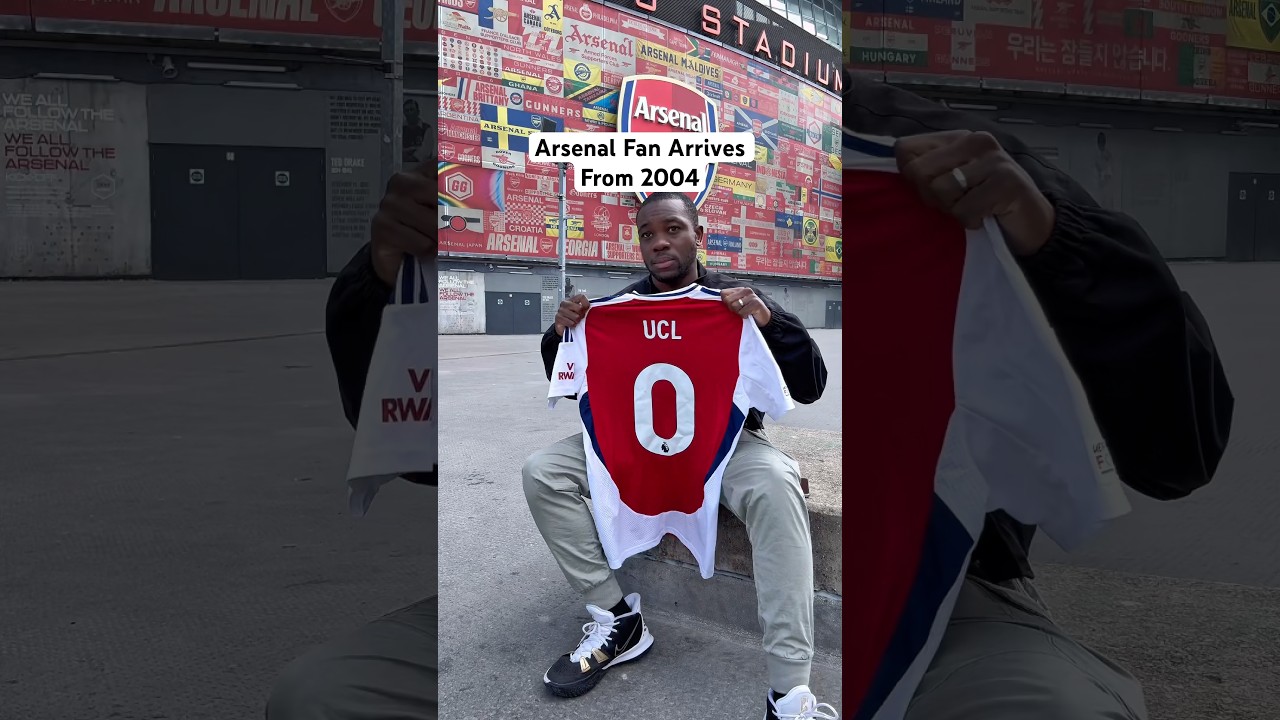 Arsenal Fan Arrives From 2004