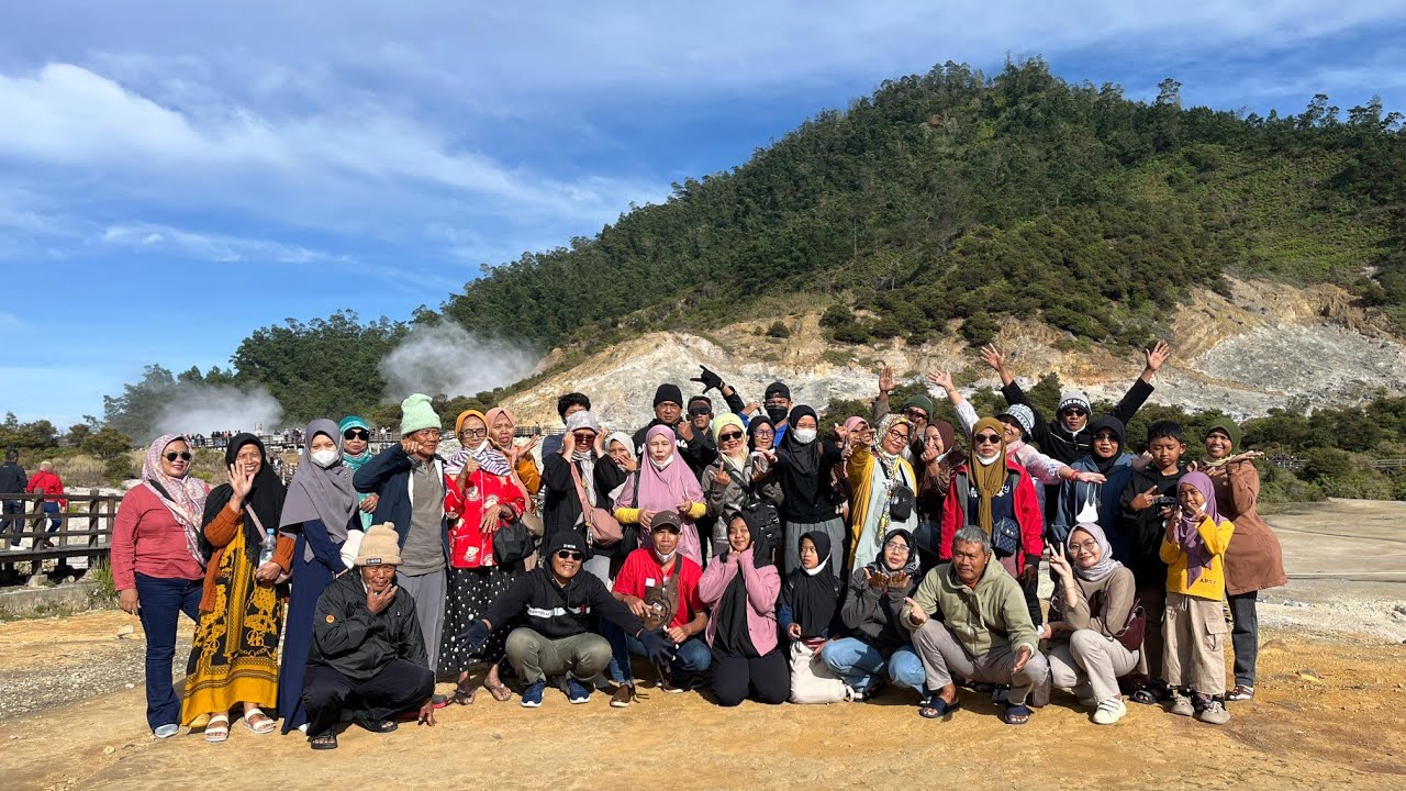 DOLAN BARENG ROMBONGAN PASAR PLUPUH SRAGEN GOES TO DIENG 27-28 SEPTEMBER 2025