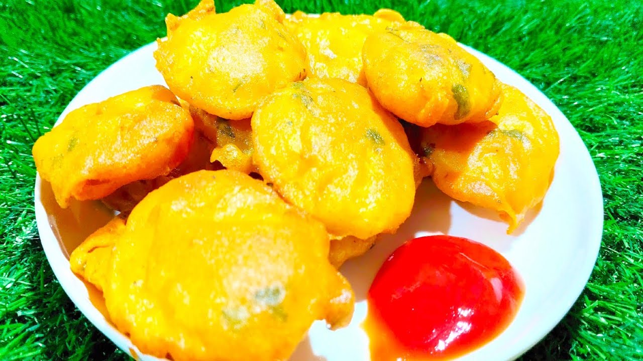 Easy Potato Recipe In 3 Minutes | Perfect Crispy Aloo Pakora Recipe| Aloo Pakoda Bnane Ka Tarika