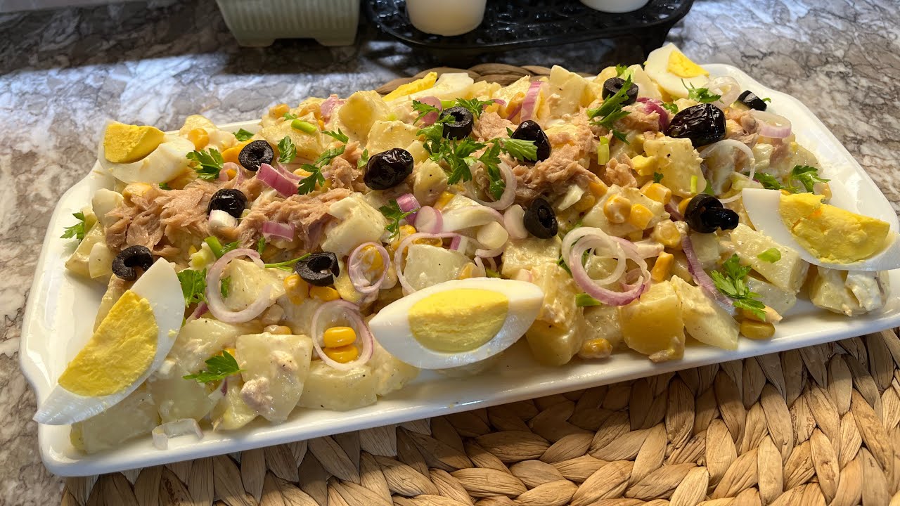 ضروري تكون في مائدة رمضان🌛‼️سلطة البطاطس الغنية والمغدية صحية مشبعة 👌و لذيذة بمكونات بسيطة