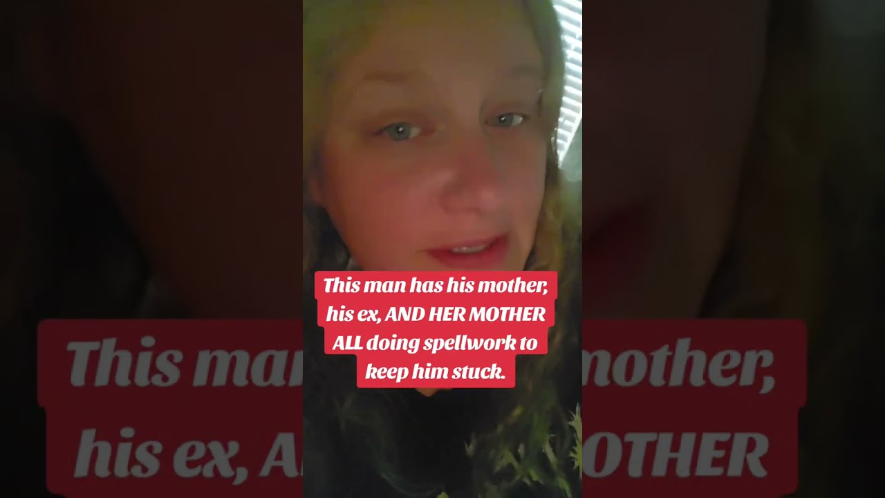 Этому мужчине определённо нужно держаться подальше от этих женщин.