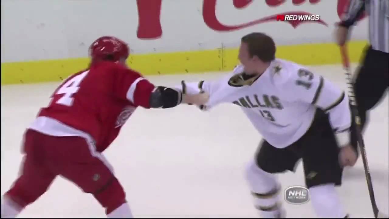 Krys Barch vs Brad May Nov 18, 2009