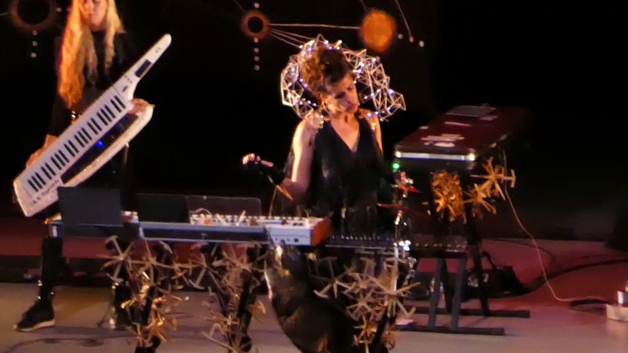 Imogen Heap - Headlock (Greek Theatre,  Los Angeles CA 6/13/19)