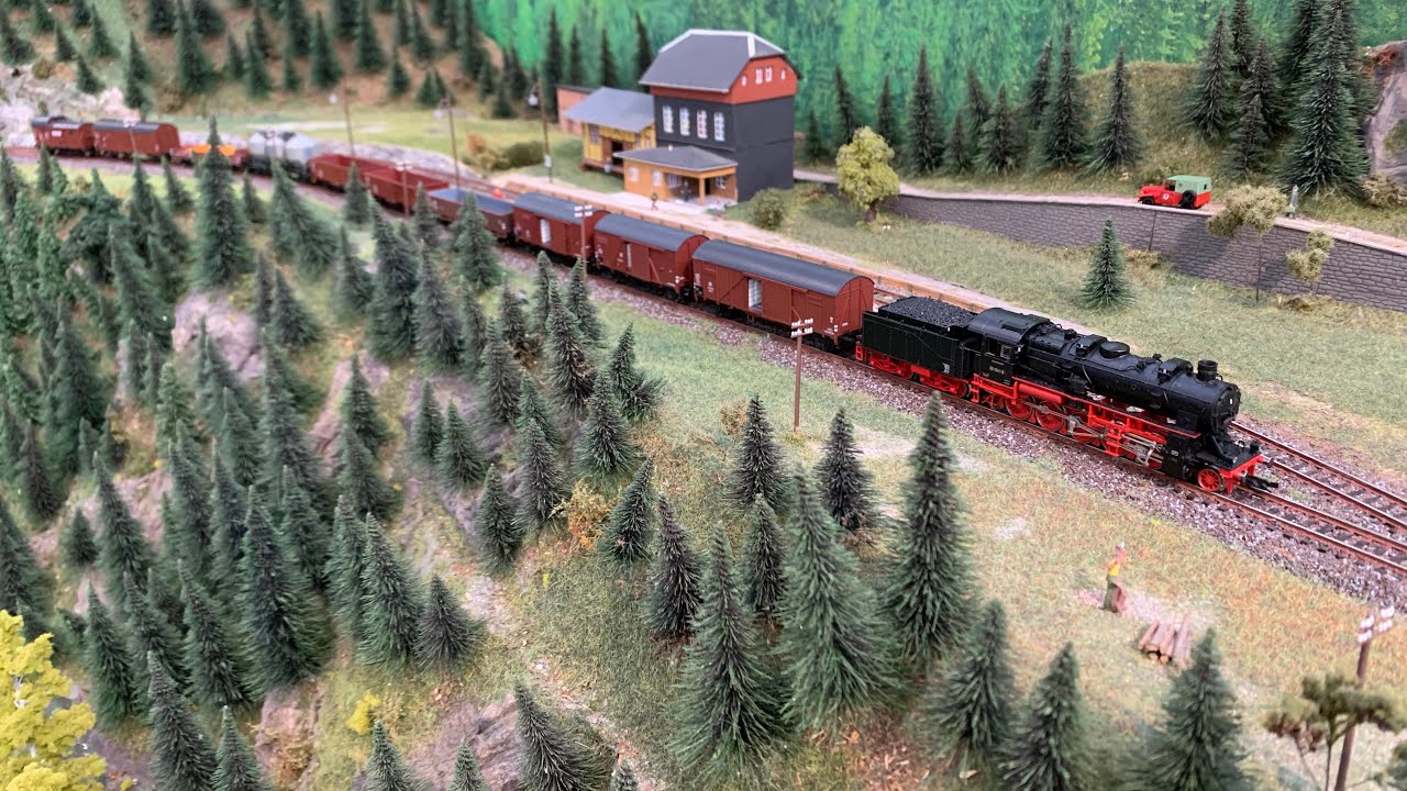 Impressionen von verschiedenen TT-Anlagen im Oktober 2022 / 1:120 Model railroad railway impressions