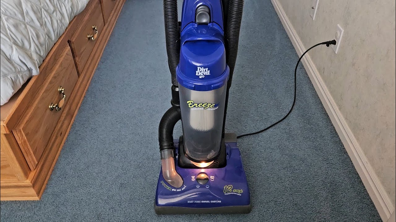 Dirt Devil Breeze Upright Vacuum
