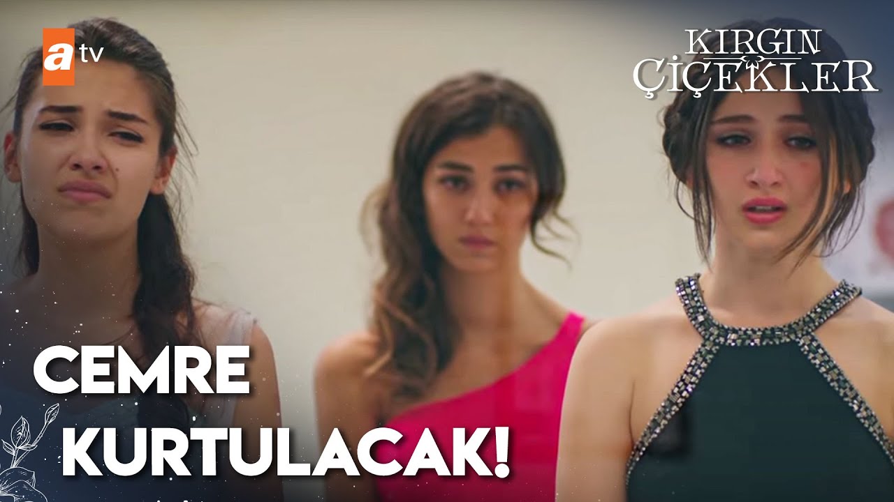 Kızlar, Cemre'yi yalnız bırakmıyor | Kırgın Çiçekler