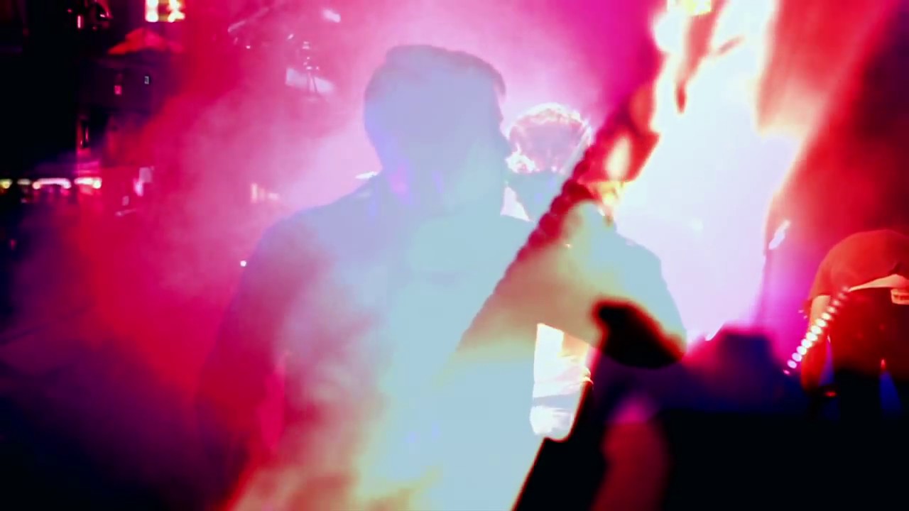 Arctic Monkeys -  Live at Don Valley Bowl