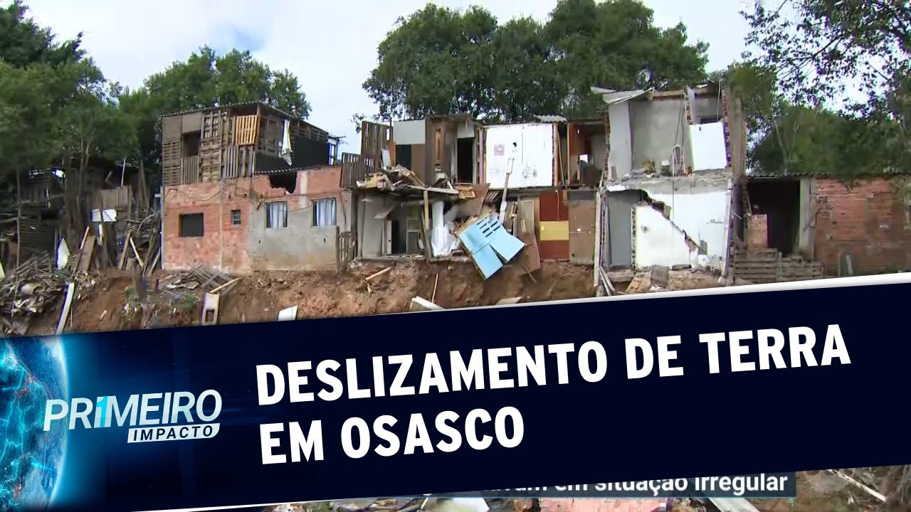 Deslizamento de terra derruba casas próximas de córrego da Grande SP | Primeiro Impacto (10/01/20)