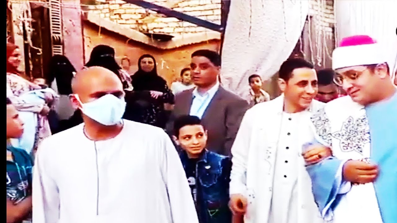 الرجال والنساء في استقبال الشيخ محمود الشحات بحفل قرية أبو عزيز مطاي المنيا ♥️ أفراح آل الدكروري