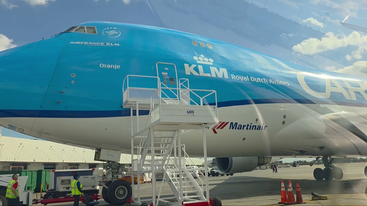 Day 7 - 747 and 787 turnaround