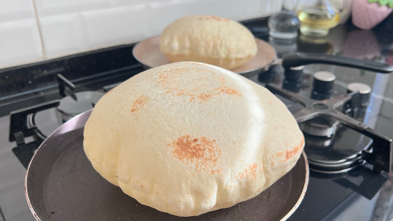 خبز البطبوط او العيش المصري اسهل وألذ خبز 