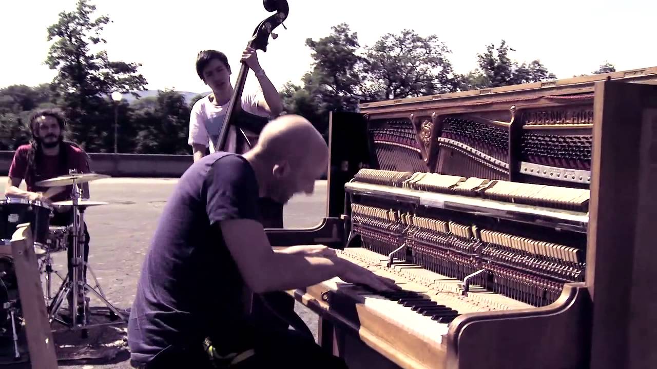 Swiss Jazzed Out: Plaistow