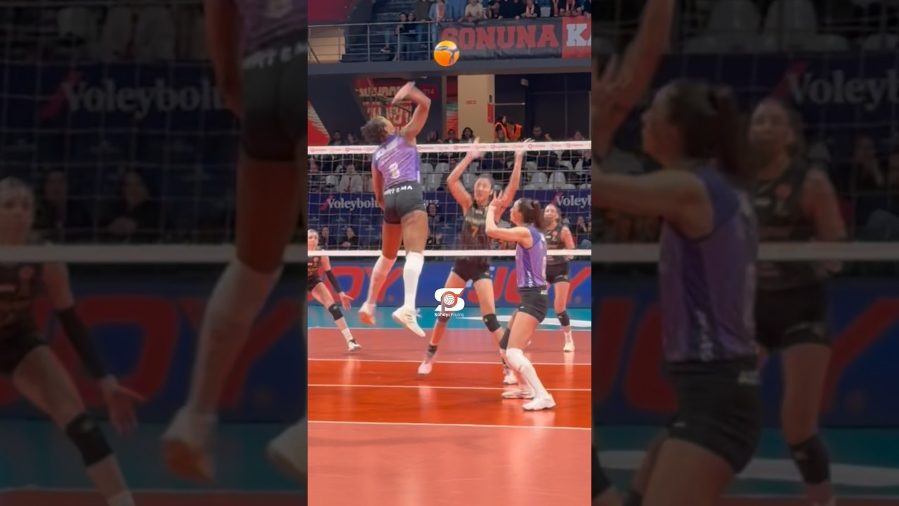 🟠⚪️ ELİF 🤝 SINEAD! 🐅 Galatasaray Daikin’in defansta çabası, sayıyı alan Sinead Jack… 👀