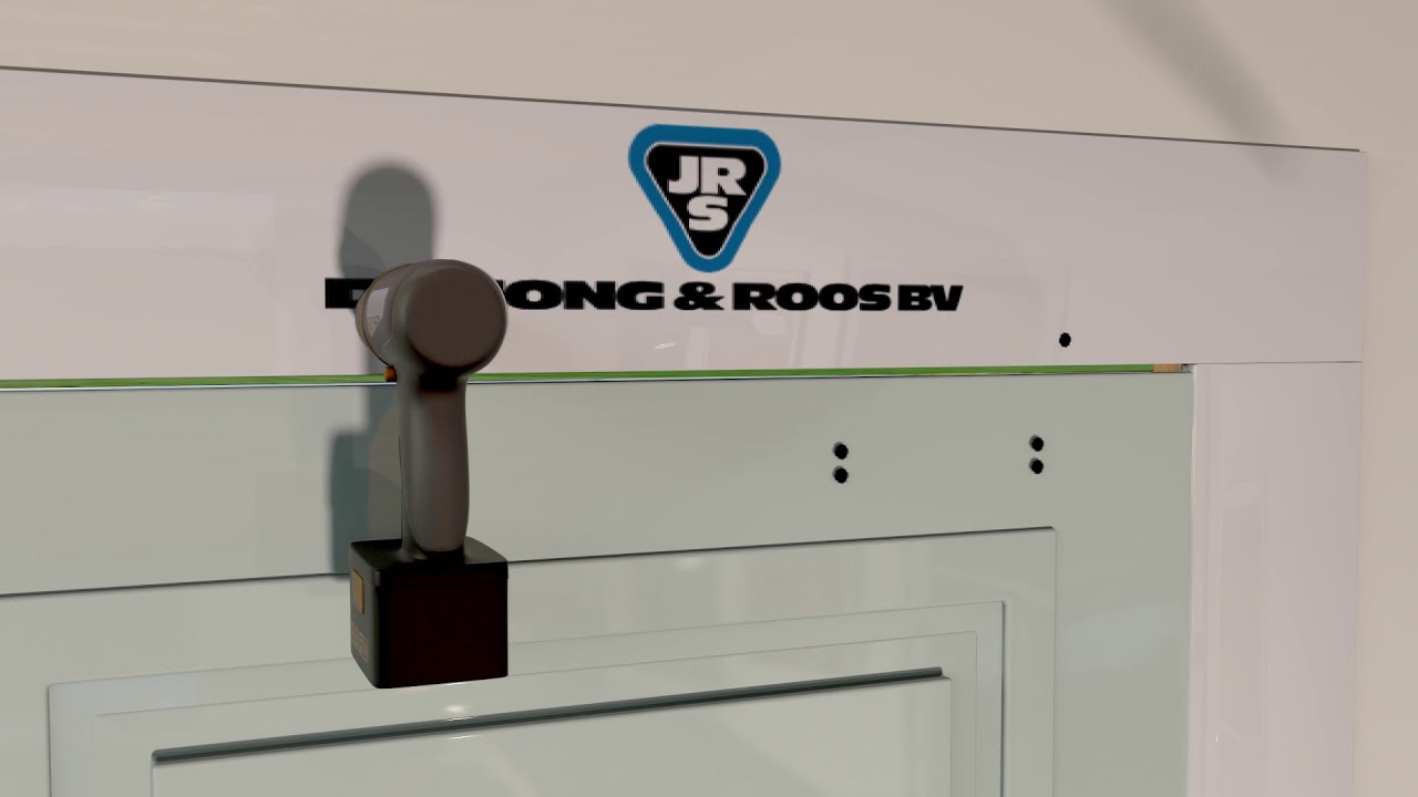 Deurdranger op het deurblad aan de Niet Scharnierzijde de Jong & Roos BV
