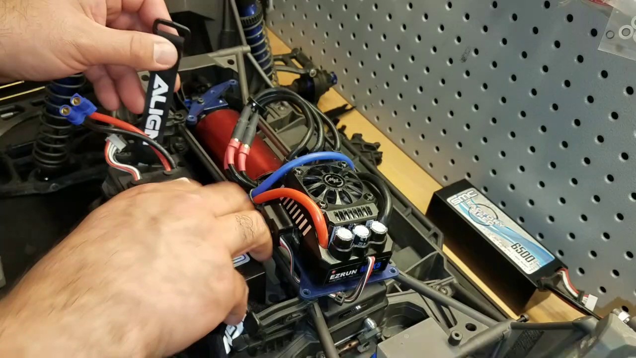 Battery Strap mod for the Traxxas XMAXX 8s