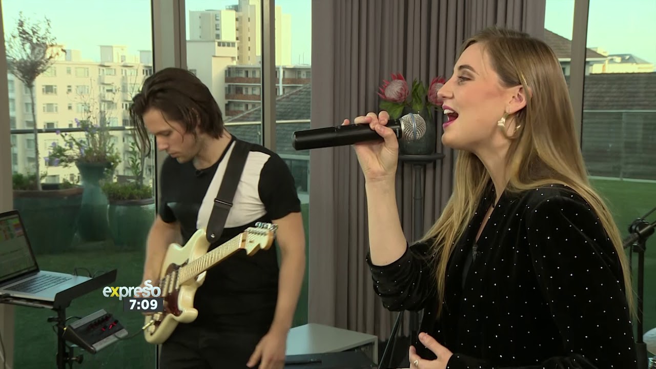 EMERGER Performs &ldquo;Nomadic Love&rdquo;