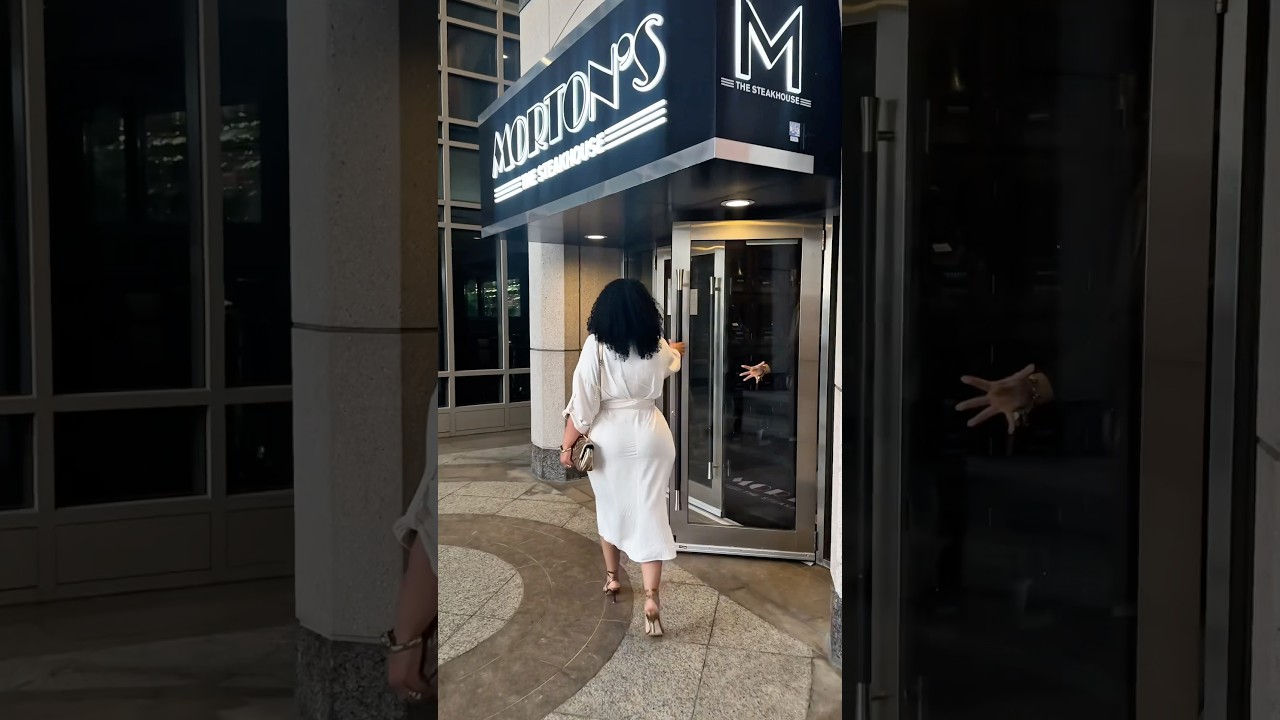 Date night  at Morton&rsquo;s The Steakhouse #datenight #viral #howto #mortonssteakhouse #restaurant