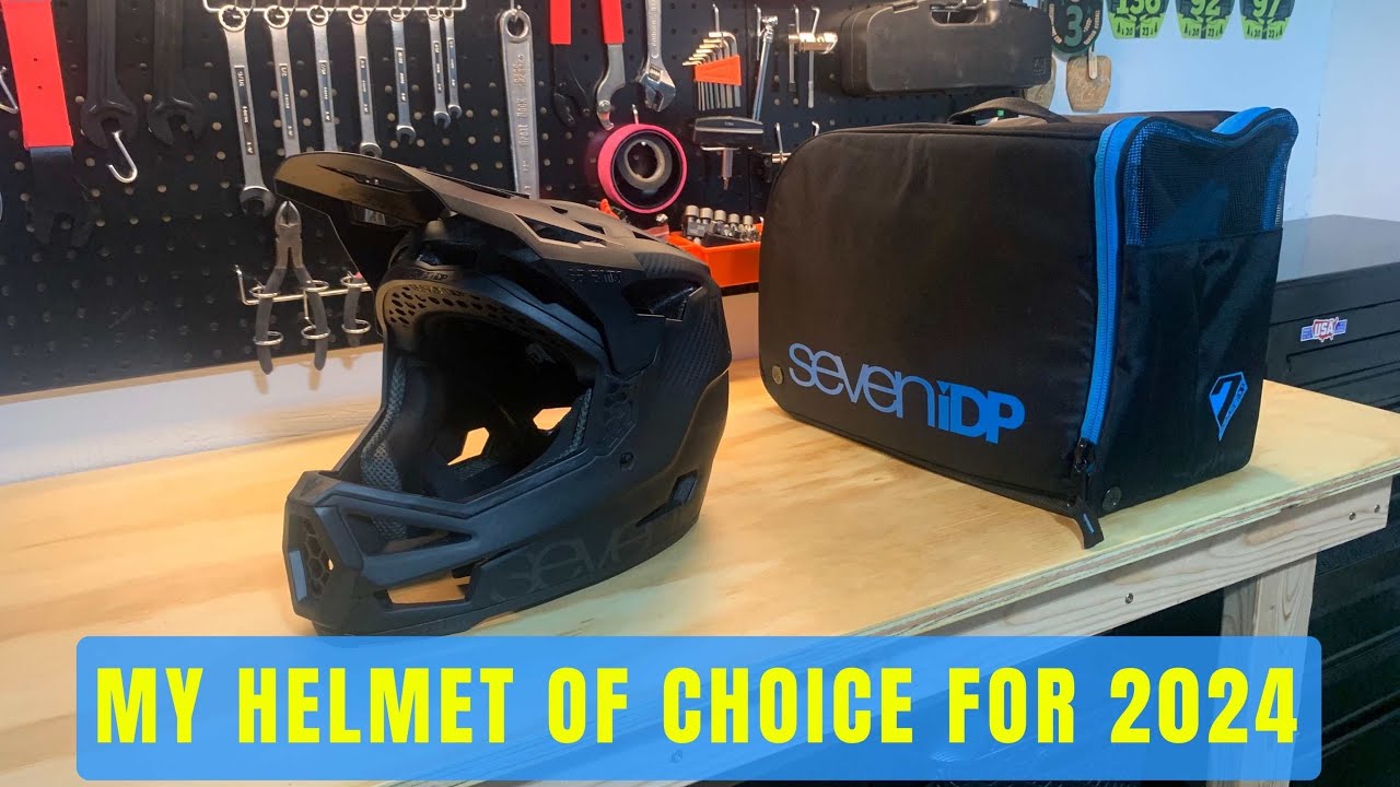7iDP Project 23 Carbon Full Face Helmet // Unboxing and First Impressions