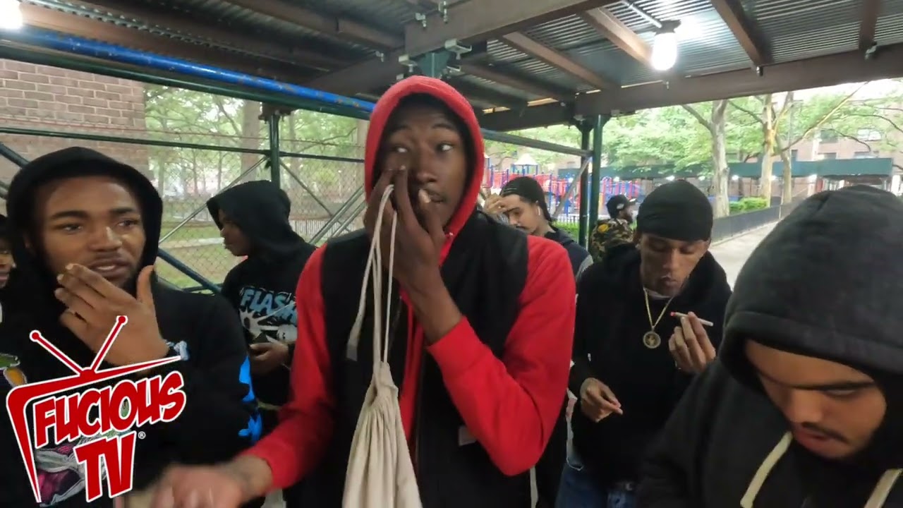 Mott Haven Hood Vlog! Blaccanese Talks Woo Lotti + Shows A Look Of The Projects