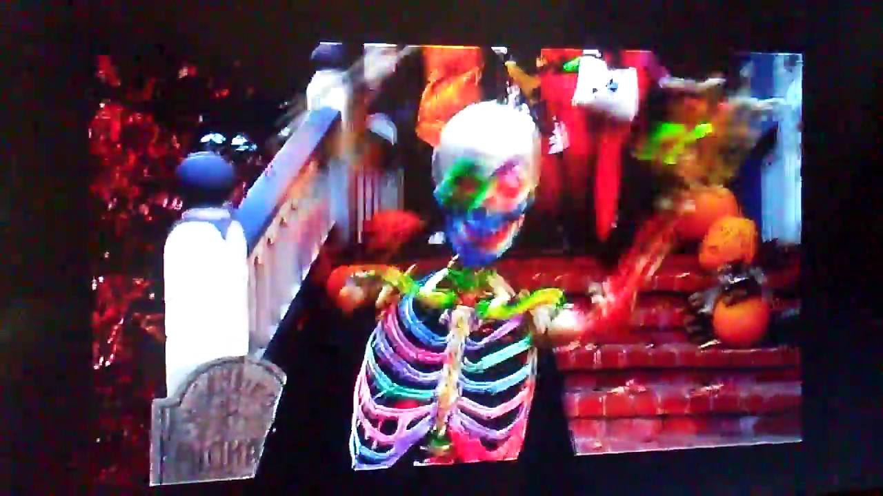 HOCUS POCUS, 1993 TRICK-OR-TREAT scene, Halloween movie clip