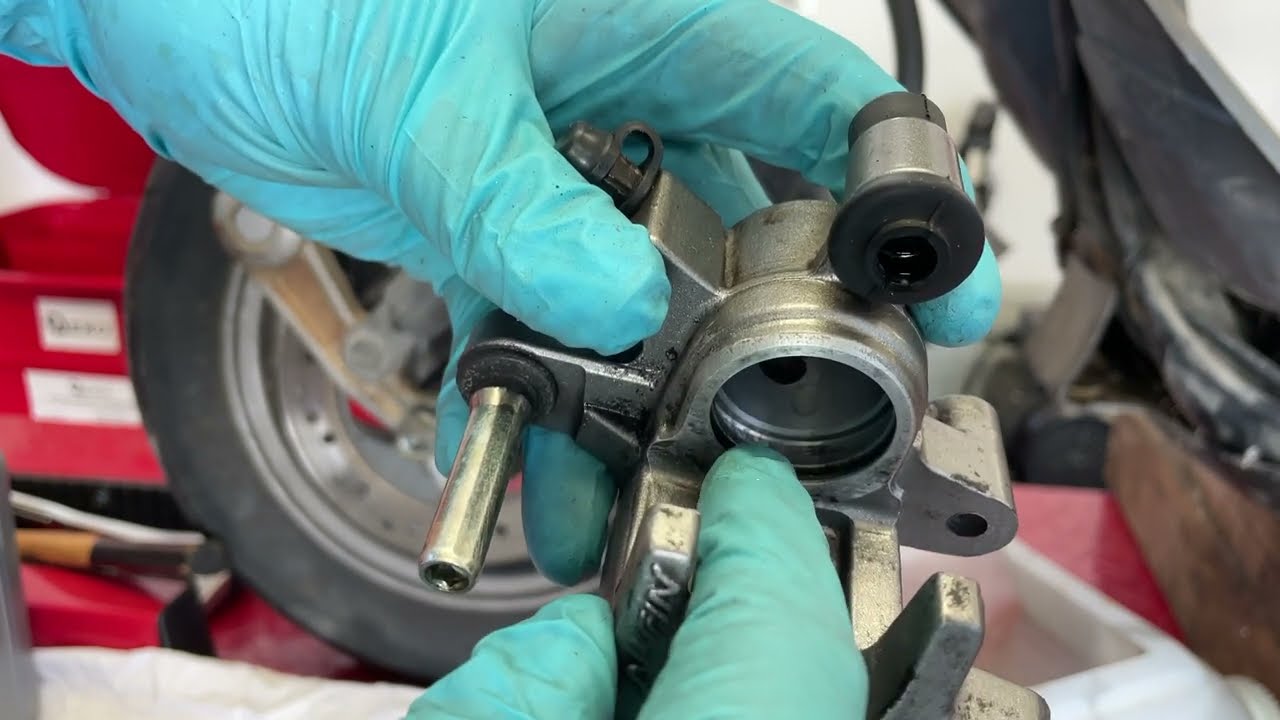 HONDA YUPY NH90-MECÁNICA-PINZA DE FRENO DELANTERO