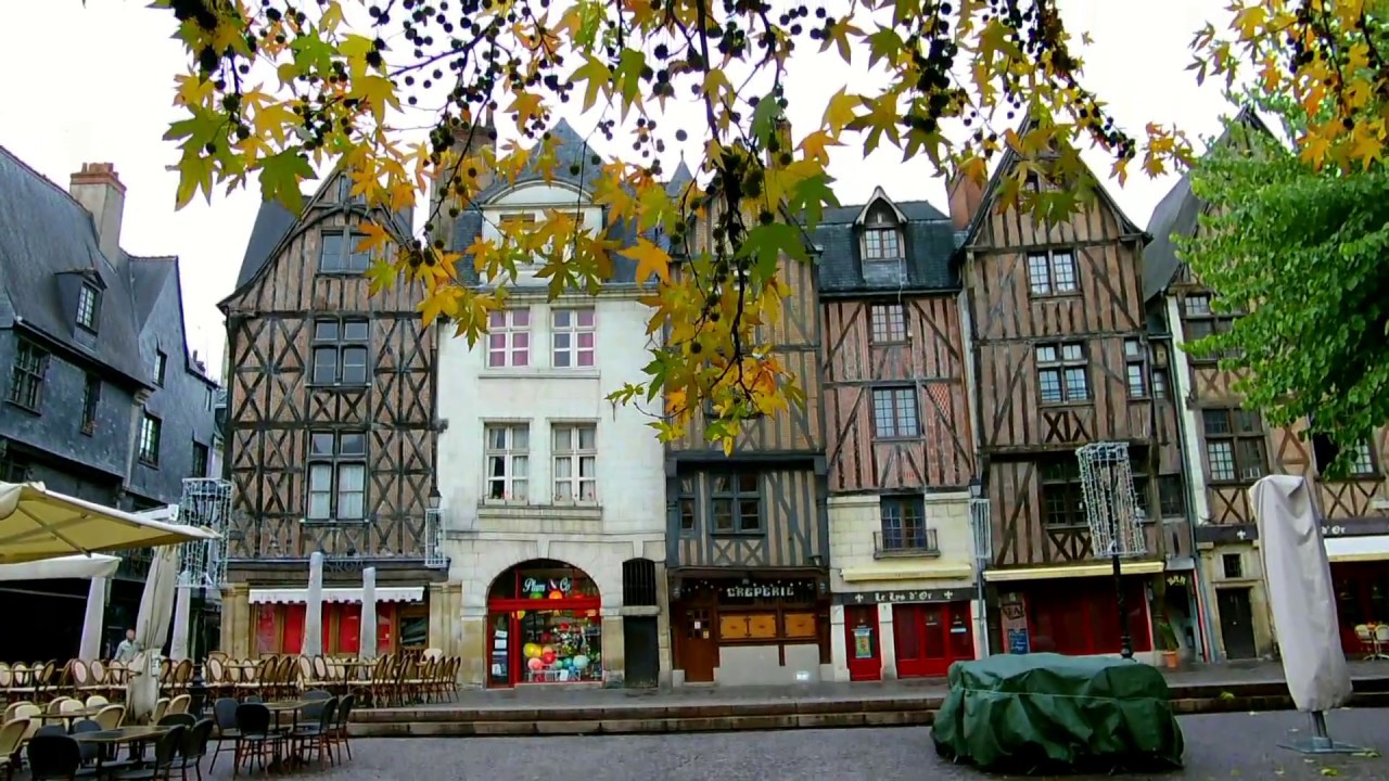 Le vieux Tours - Place Plumereau et alentours