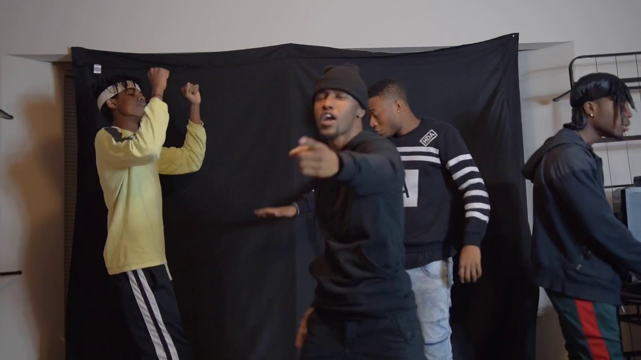 Dancing To Hasani Beat | HiiiKey + Gang #Thewoah #Woahchallenge