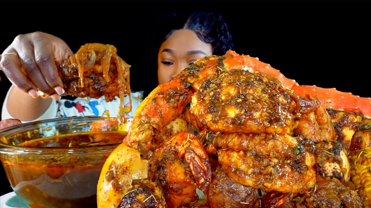KING CRAB SEAFOOD BOIL MUKBANG| DESHELLED | SEAFOOD BOIL MUKBANG | SEAFOOD | MUKBANG